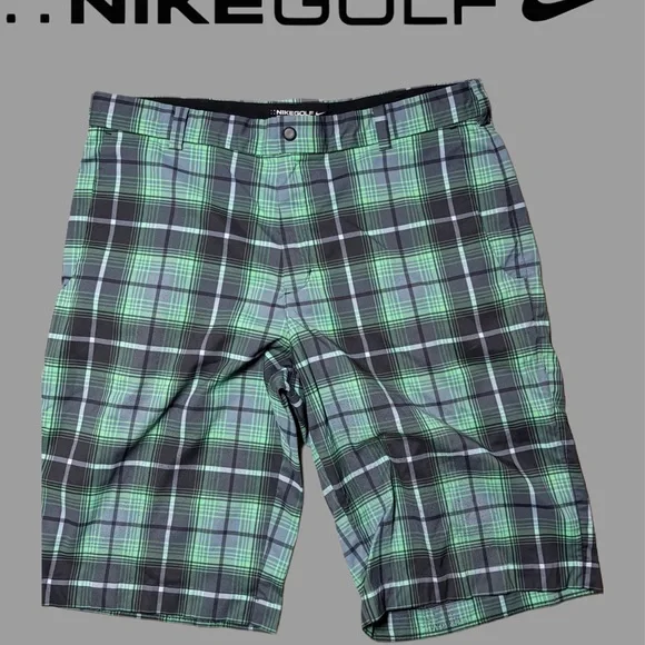 NEW Nike Golf Men's DRI-FIT Plaid Shorts - Green and Black - Picture 5 of 7